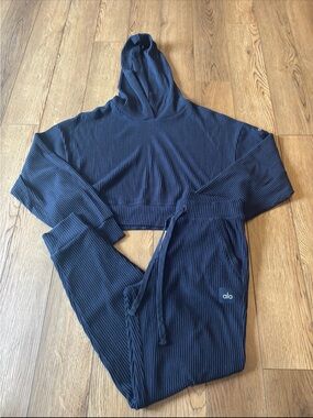 ALO Yoga Ribbed Hoodie and Joggers Set - Navy Blue